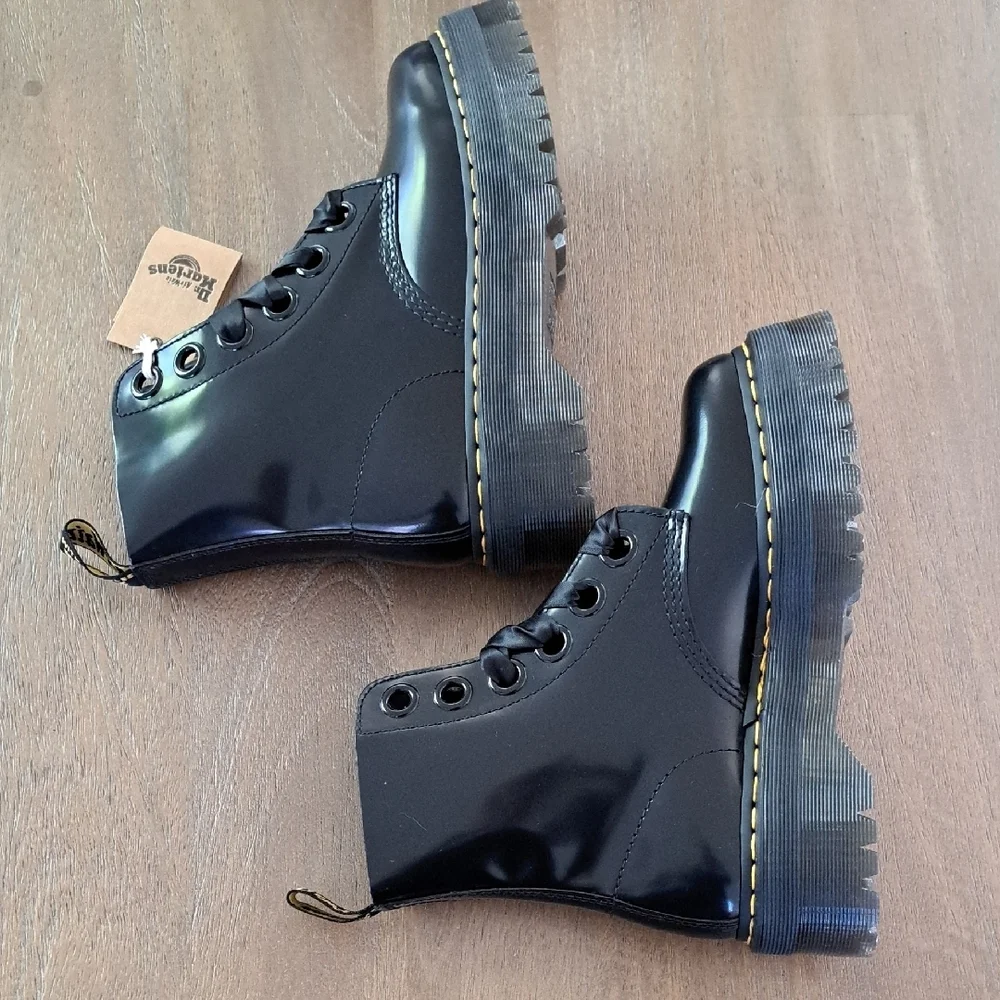 Dr. Martens Molly Women's Leather Platform Boots - Color: Black - Size: 8 - Picture 7 of 9